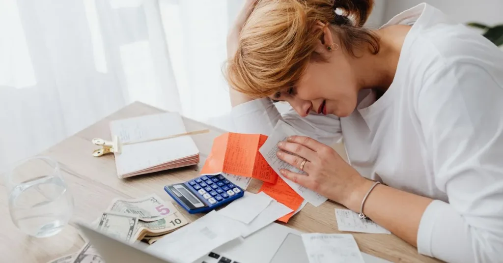 Minimum Amount Due: Why It Can Be Dangerous
