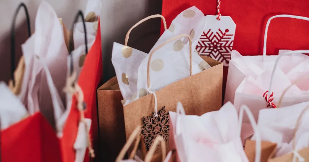 Holiday Shopping With Credit Cards: How to Avoid Debt